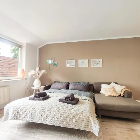 Inikama - Bohemian Im Grünen Apartment