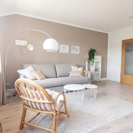 Inikama - Bohemian Im Grünen Apartment *